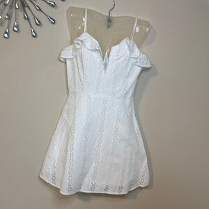 Beautiful Resort Wear Summer White Eyelight Ruffle Top BoHo Tank Dress Small